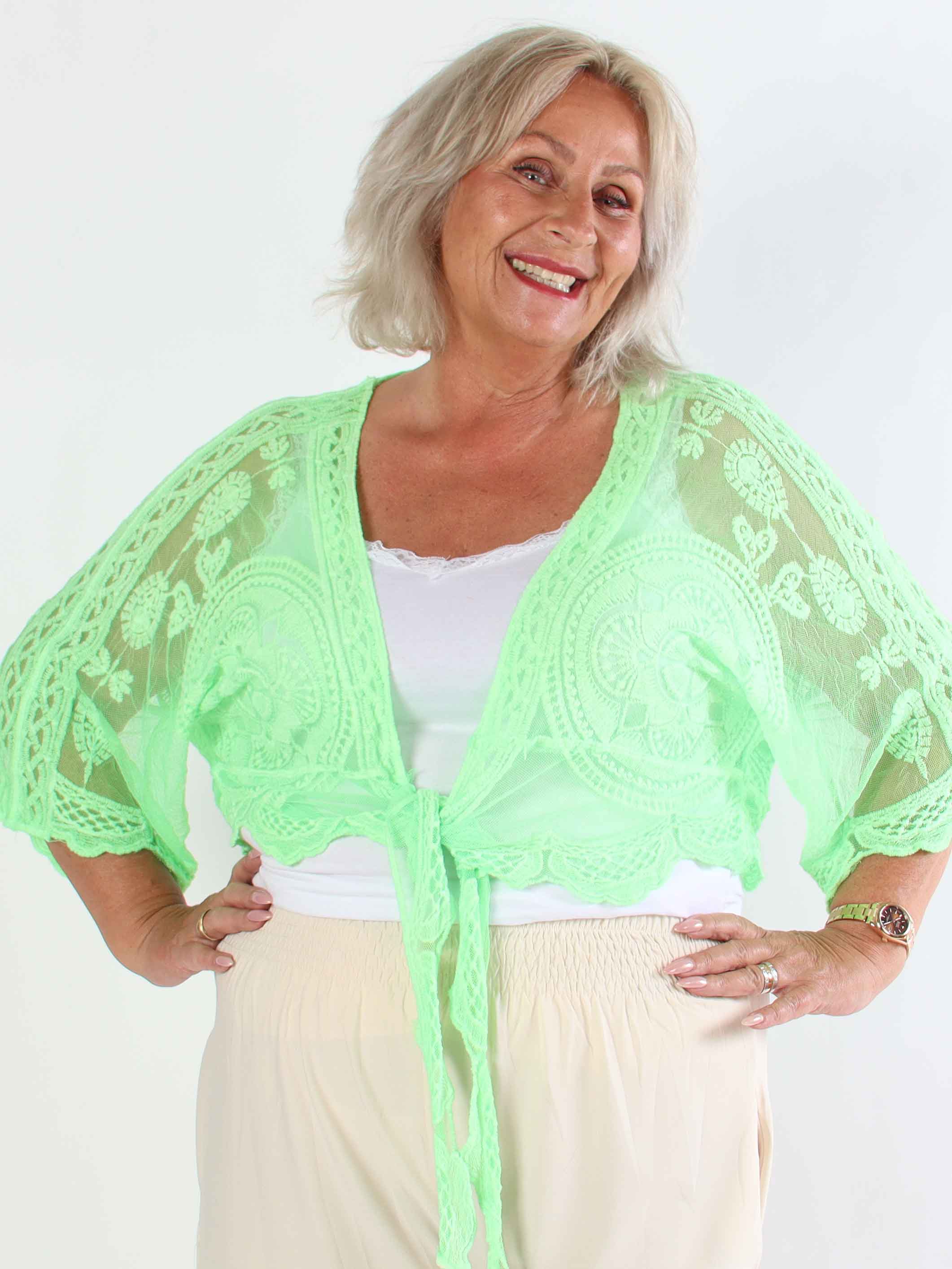 Andromeda - Sød kort plus size blonde cardigan